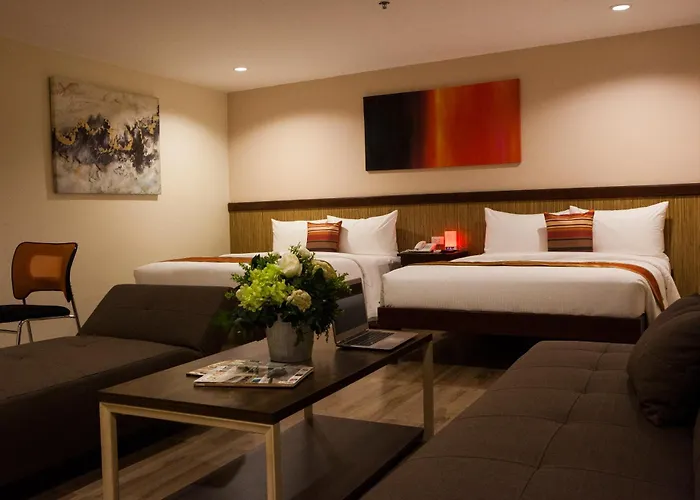 Ns Royal Hotel